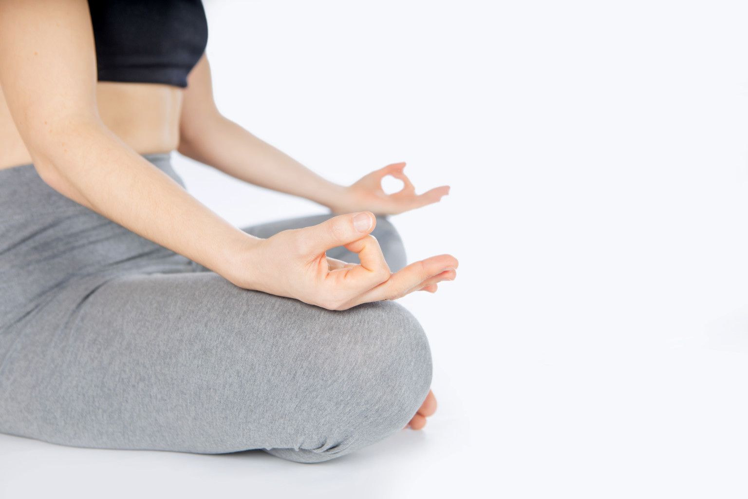 Chin mudra Hipopresivos online – Shivalans Manos con Chin Mudra